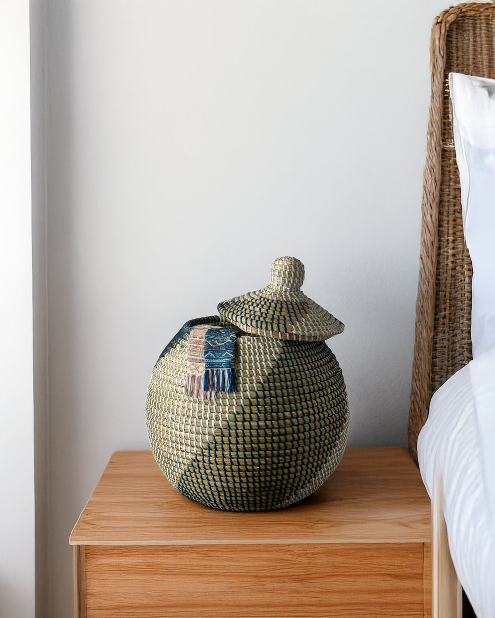 Handwoven wicker and Storage Basket with Lid