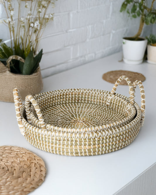 Natural Sedge Tray Set